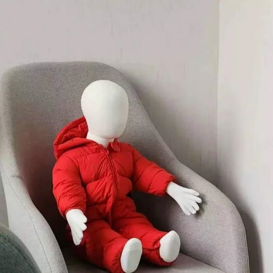 Baby Clothing Display Stand - Mannequins assis en tissu pour bébé